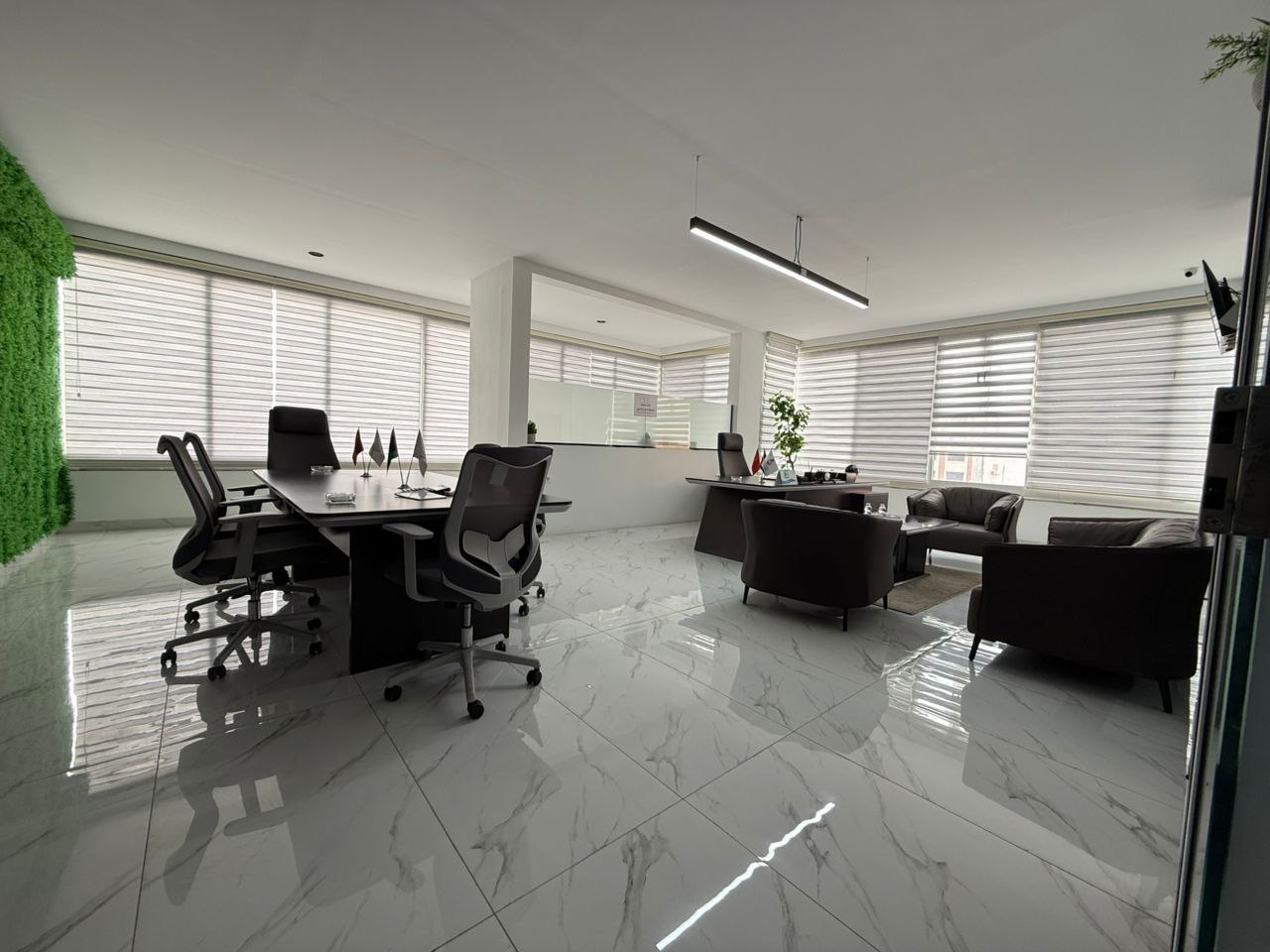 صورة لمخازن ومكتب شركة إعمار الخليج للاستيراد