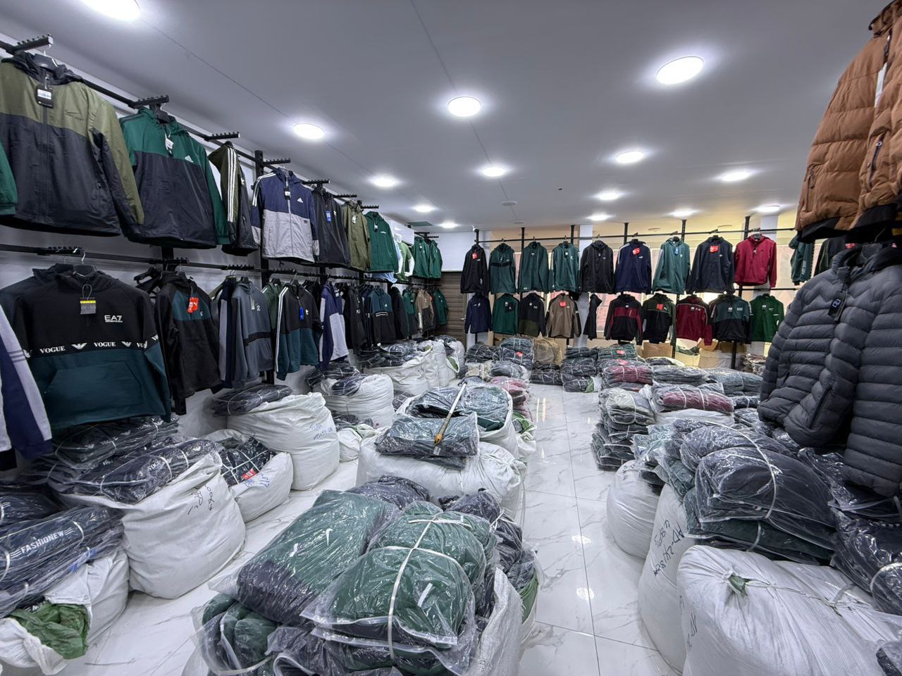 تشكيلة سترات شتوية بالجملة